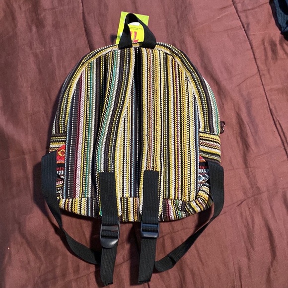 Unisex Backpack by Thread Heads Brand. NWT! - Picture 13 of 16